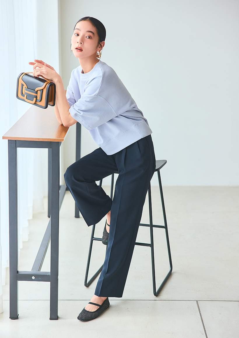 フォルム美人なスウェット×女っぽ靴でつくる初夏の6Style