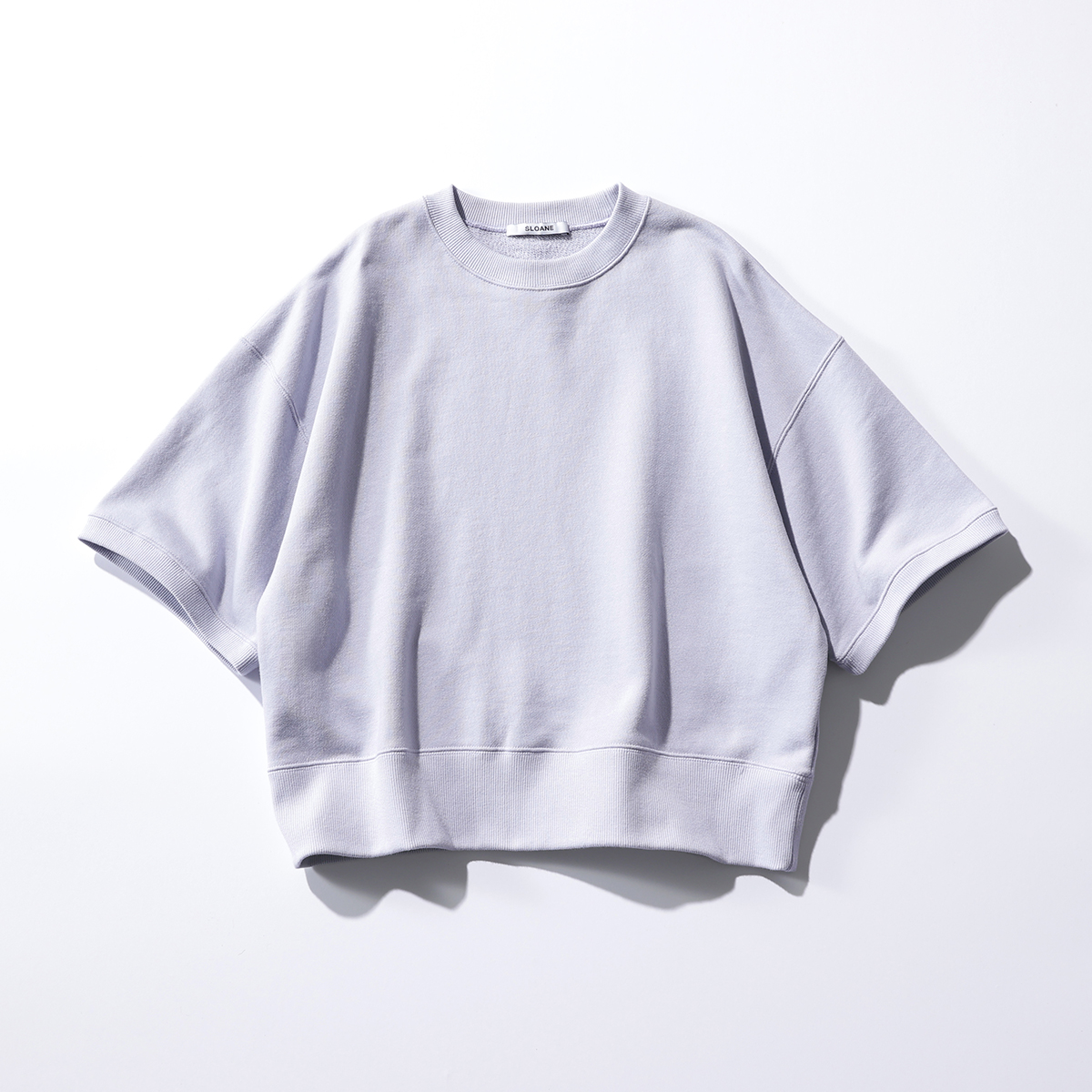 フォルム美人なスウェット×女っぽ靴でつくる初夏の6Style