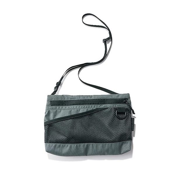 Snow PeakEveryday Use Sacoche￥4,950 ￥3,960