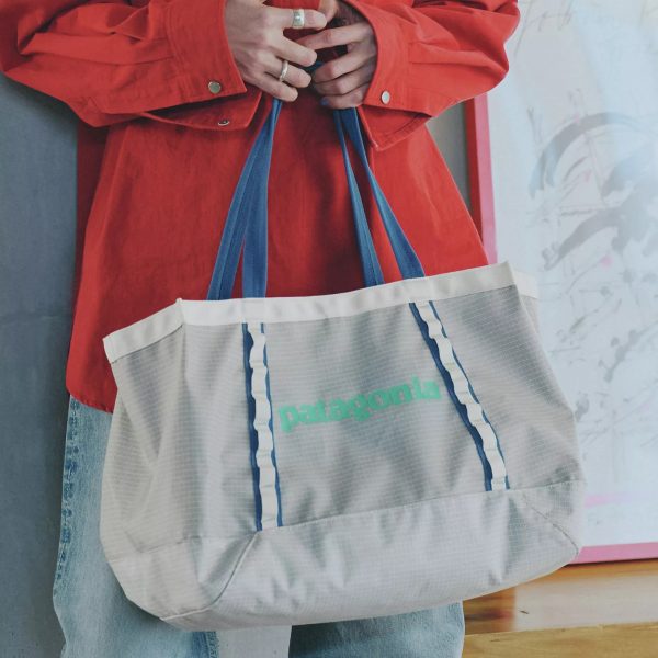 patagonia【洗える】Black Hole Tote 25L￥11,550