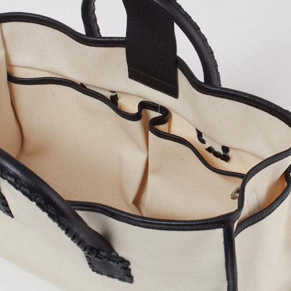 12closet【高橋夏果さんコラボ】【撥水】ハピネスワークバッグ¥17,600