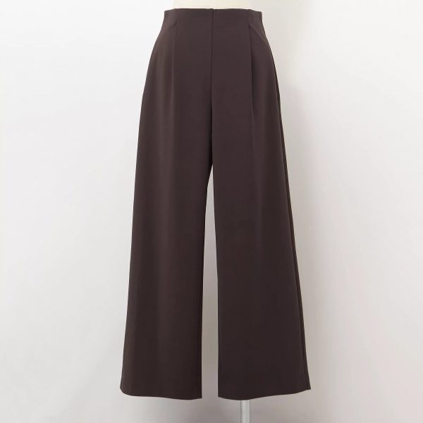 12closet【高橋夏果さんコラボ】【洗える】きれい見えジャージーパンツ￥16,500