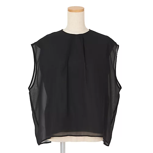 E by eclatシアーレイヤード冷感Tブラウス￥17,600