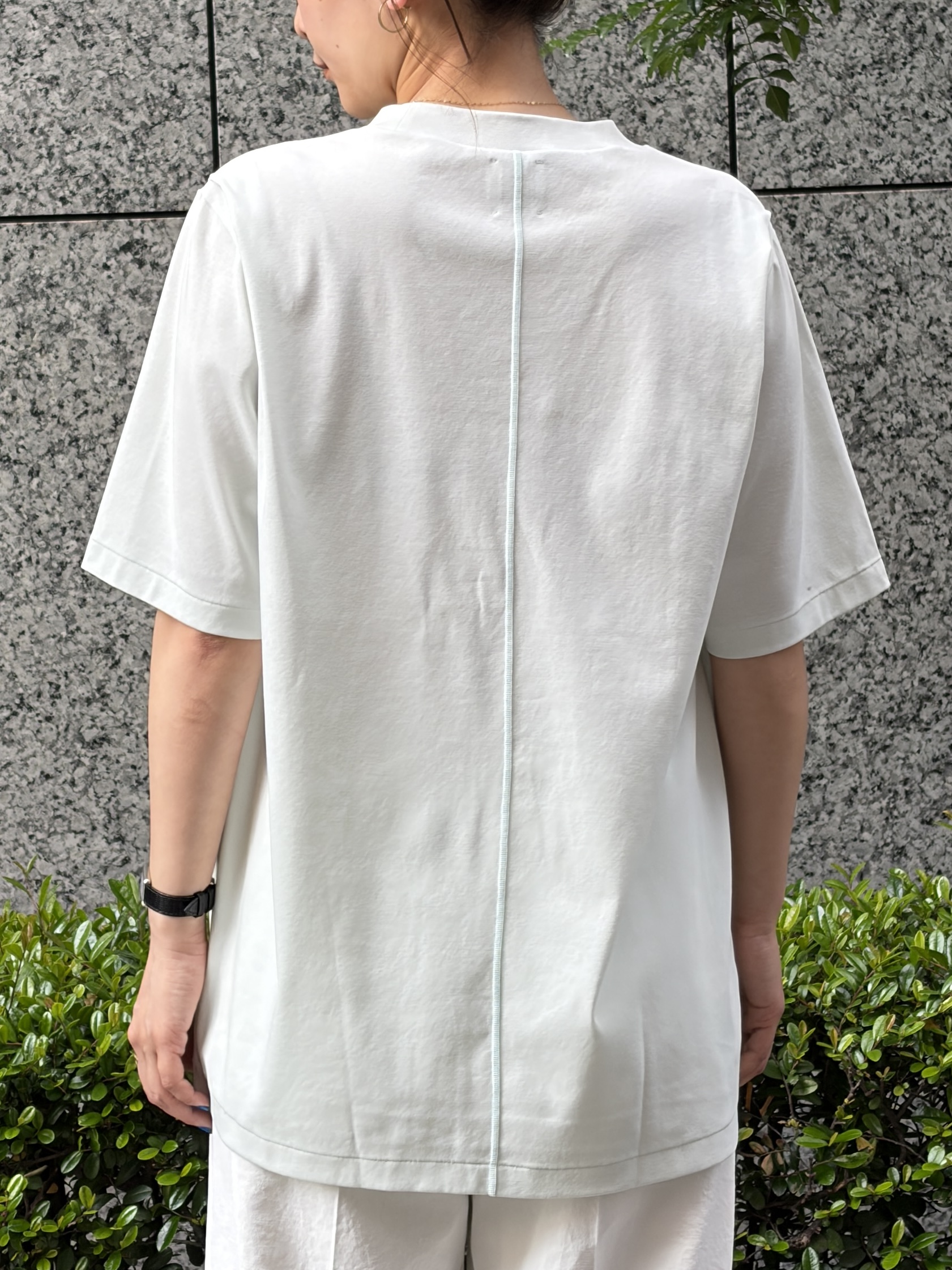 縫製次第でここまで着心地が変わる?! カットソーの常識を覆す、極上の大人Tシャツ【GGG(ジージージー】