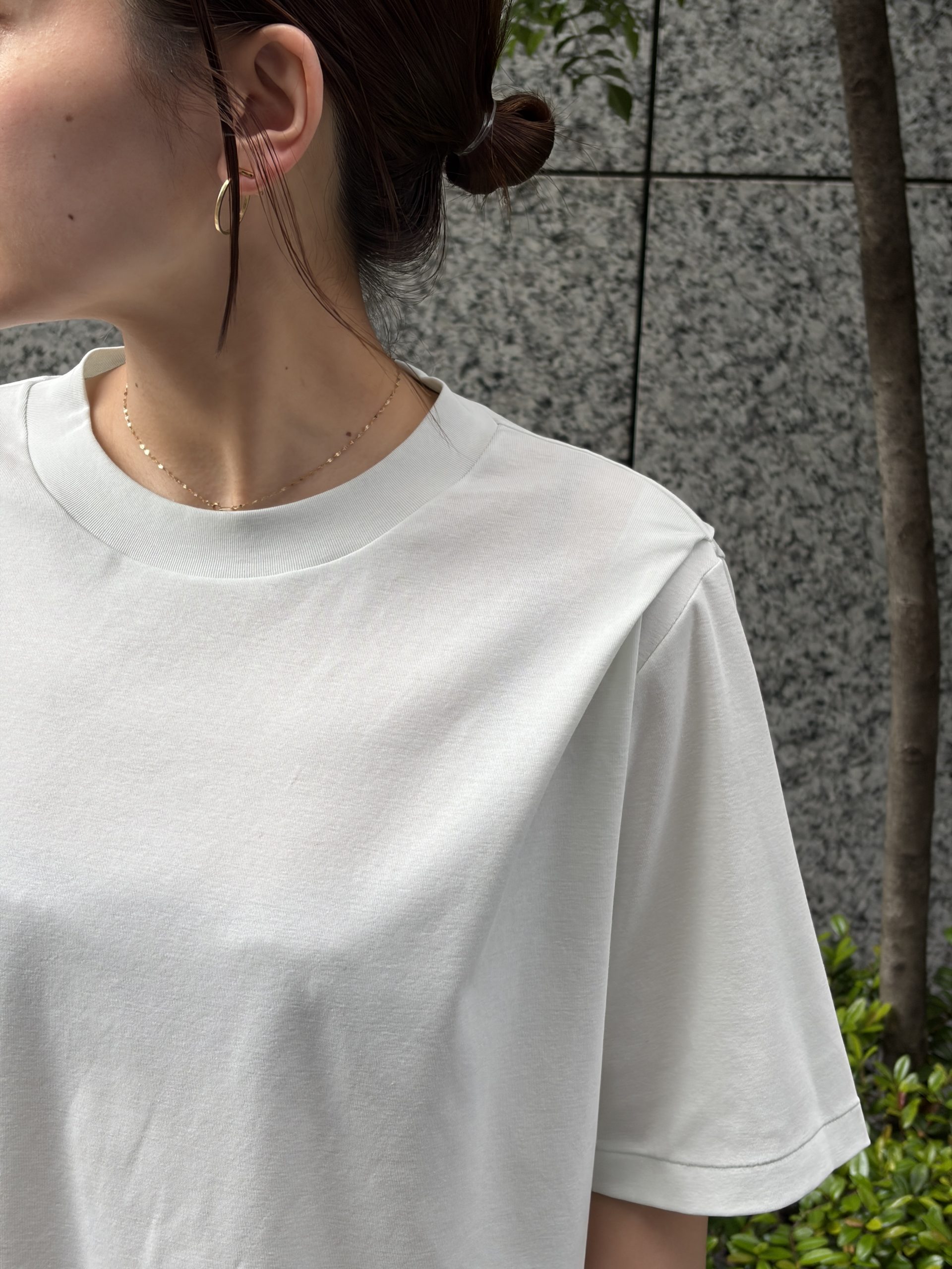 縫製次第でここまで着心地が変わる?! カットソーの常識を覆す、極上の大人Tシャツ【GGG(ジージージー】