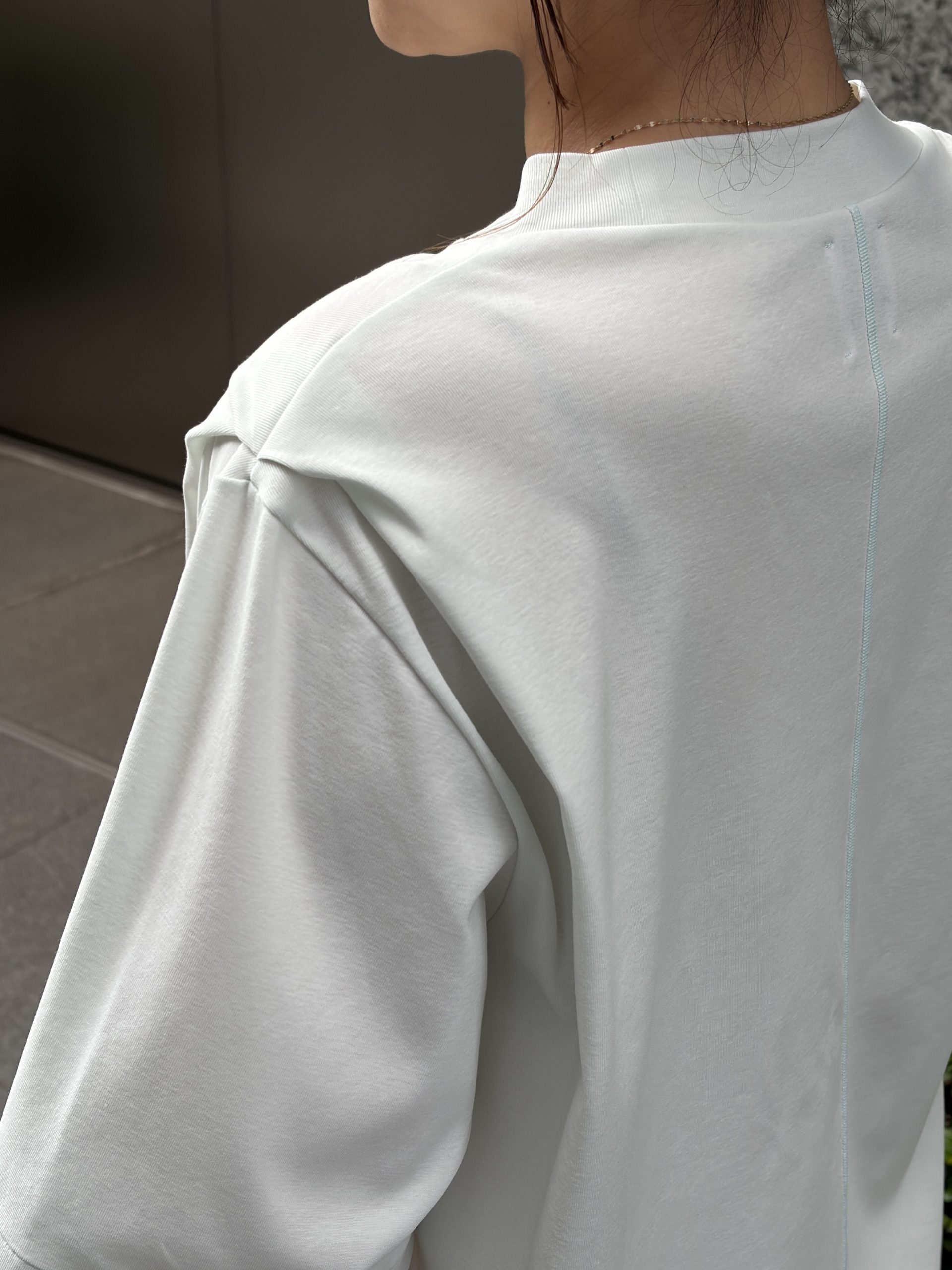 縫製次第でここまで着心地が変わる?! カットソーの常識を覆す、極上の大人Tシャツ【GGG(ジージージー】