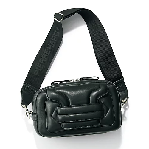 PIERRE HARDYALPHA PAD B／ショルダーつきバッグ￥172,700