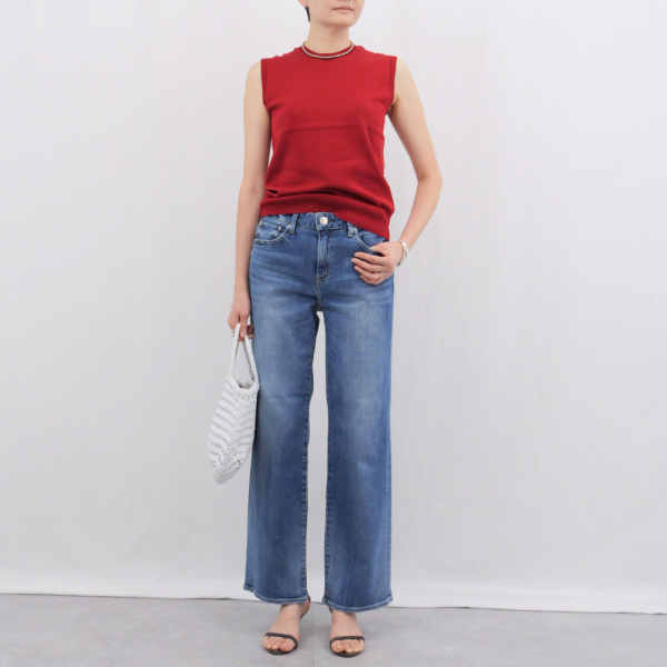 大人デニム「RED CARD TOKYO」のストレートをスタッフが身長別夏コーデではき比べ【40代ファッション】