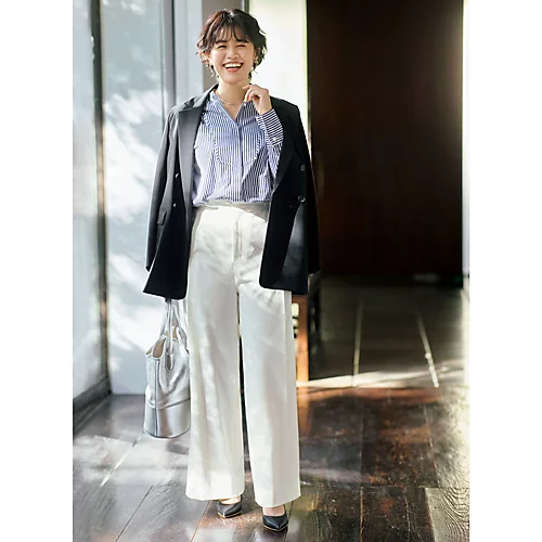 E by eclat優美なセミワイドパンツ￥19,800