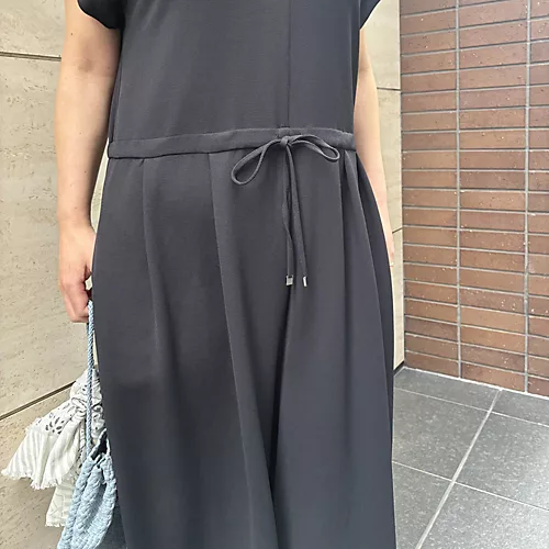 E by eclat【選べる着丈】浅Vネック遮熱オールインワン¥24,200