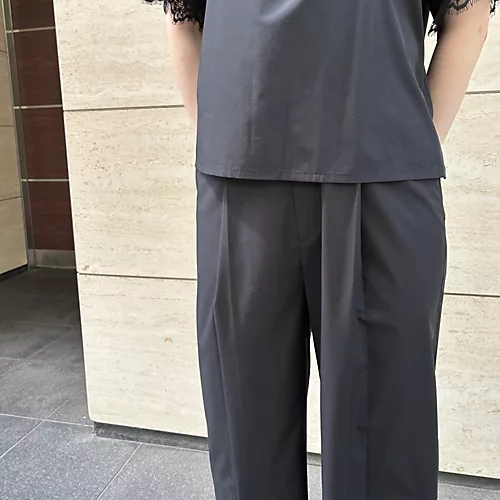 暑い日もきれい見え。E by éclatの涼感セットアップ|接触冷感で快適な大人の夏服