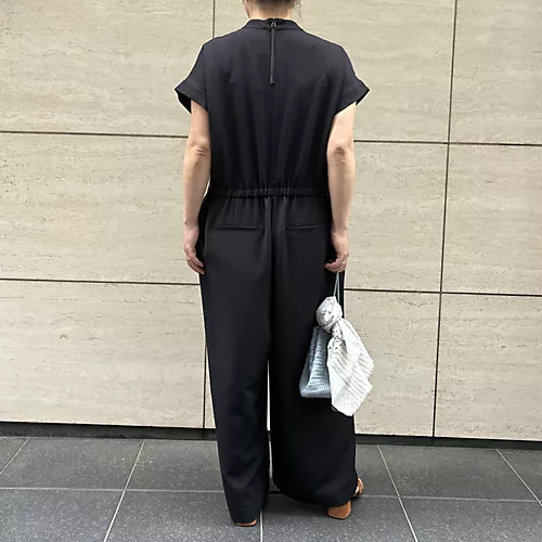 E by eclat【選べる着丈】浅Vネック遮熱オールインワン¥24,200