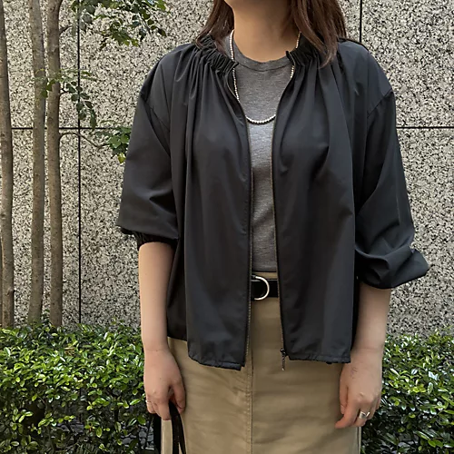 E by eclat冷感ブラウス風ブルゾン¥23,100