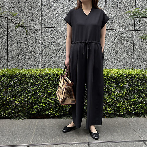 E by eclat【選べる着丈】浅Vネック遮熱オールインワン¥24,200