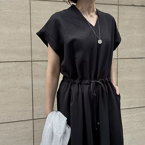 E by eclat【選べる着丈】浅Vネック遮熱オールインワン¥24,200