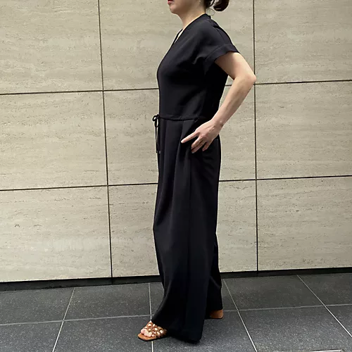 E by eclat【選べる着丈】浅Vネック遮熱オールインワン¥24,200