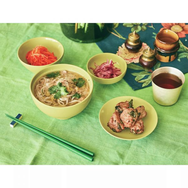 きほんのうつわ【電子レンジ可】【食洗機可】【オーブン可】長谷川あかりさん×きほんのうつわ　よりそう入れ子碗セット￥8,910（税込）