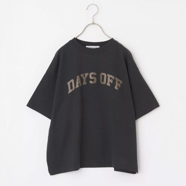 AMERICANA【五明祐子さんコラボ】【洗える】ロゴTシャツ¥8,250