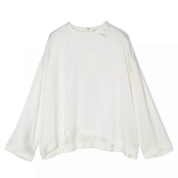 TOTEMEBoxy satin top¥86,900