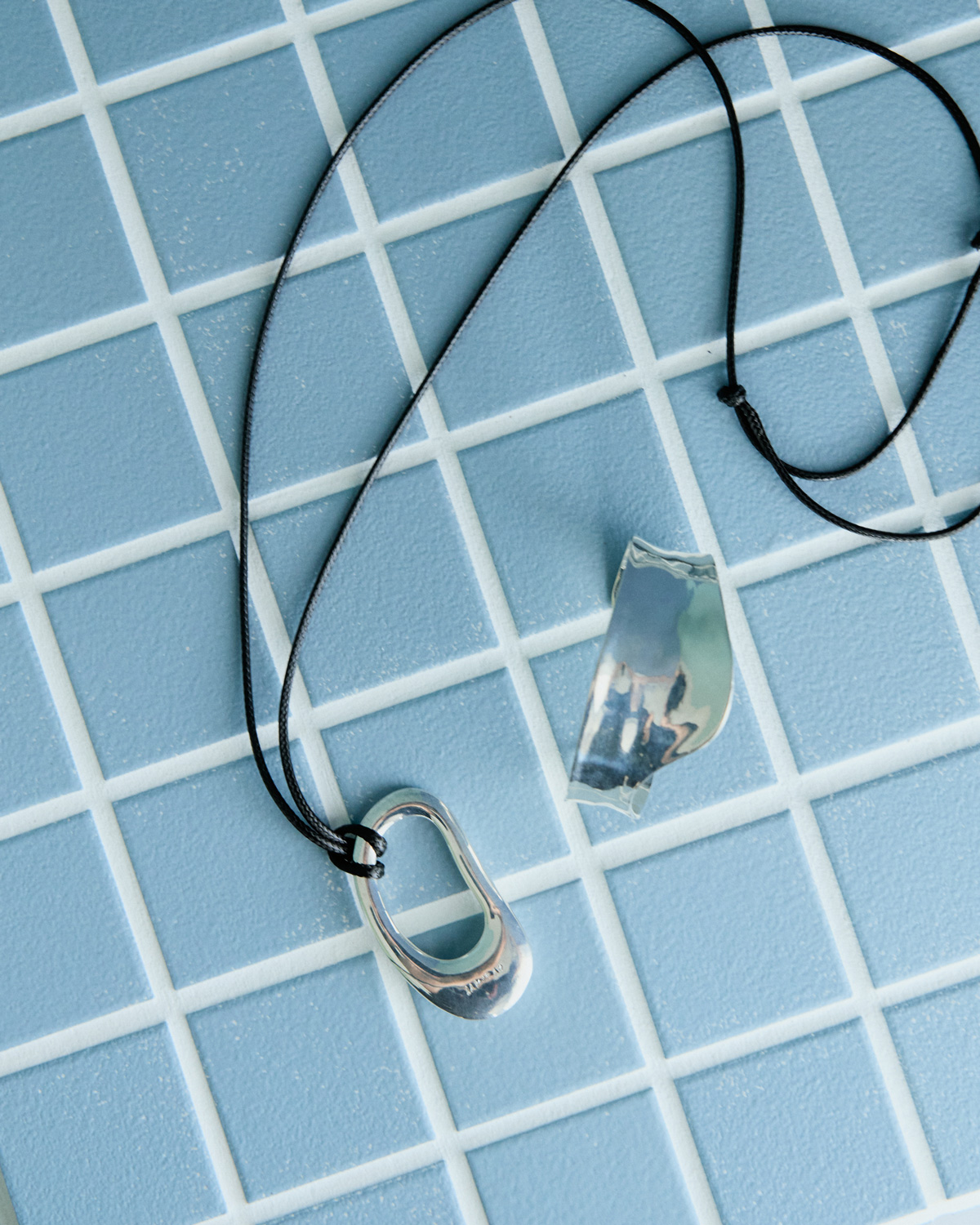 夏に添えたい、ちょっと素敵なアクセサリー＆サングラス｜A Summer of Accessories
