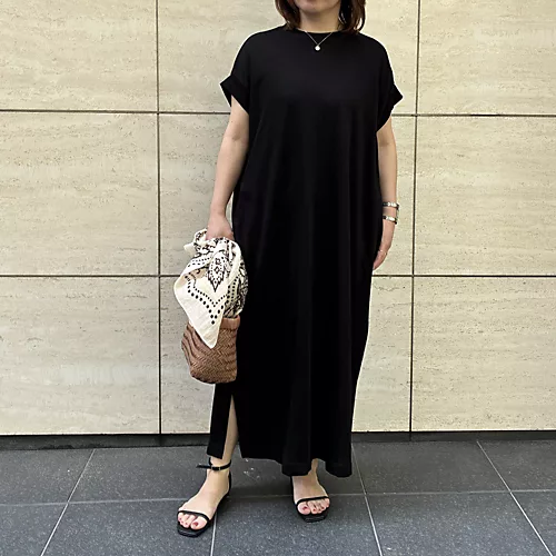 ADAWAS×eclat【別注】接触冷感ワンピース¥26,400