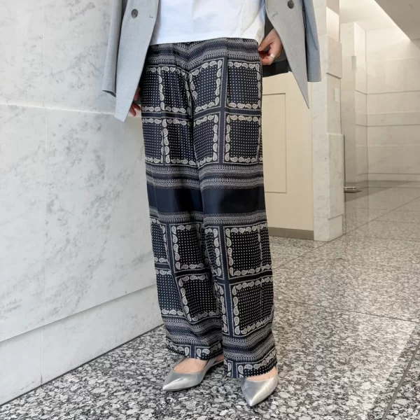 【Instagramフォロー&いいねでプレゼント】M7daysの「【洗える】ペイズリー×ドットプリントワイドパンツ」