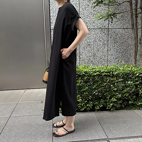涼しくてきれい見え。大人にちょうどいい接触冷感ワンピース着回し4コーデ
