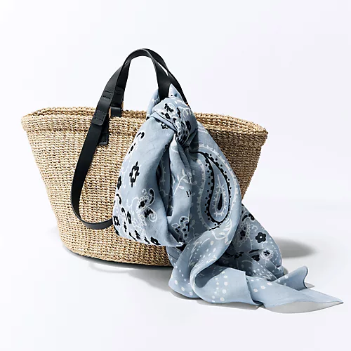 manipuri×eclatシルク混スカーフ￥15,400