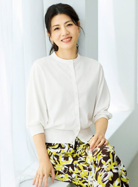 E by éclatの夏名品、着比べました!168cmと159cmでわかるリアルな着こなし比較 éclat premium2026年8月号特集