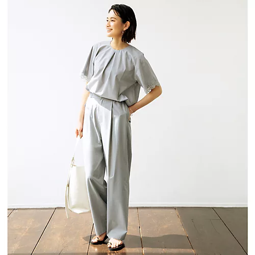E by eclat涼感袖レースTブラウス¥16,500