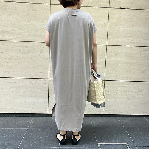 涼しくてきれい見え。大人にちょうどいい接触冷感ワンピース着回し4コーデ