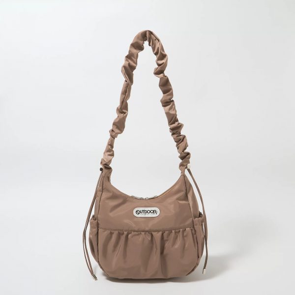 OUTDOOR PRODUCTS【LEE別注】LEE100人隊おでかけ部 別注・可愛げ2wayギャザーショルダー¥8,250¥8,800