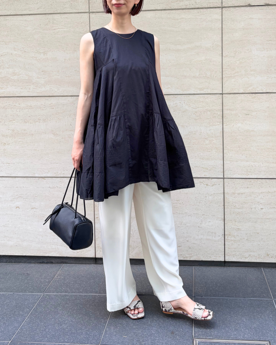 気温35℃超え!「涼しい服しか着たくない」スタッフの涼感コーデスナップ6選【40代夏ファッション】
