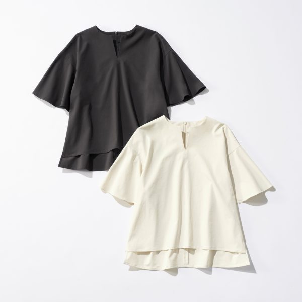 E by eclatキーネックフレアスリーブブラウス¥16,500