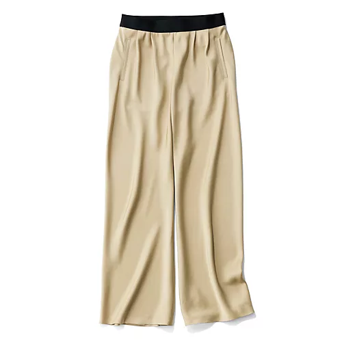 M・fil×eclat【別注】ストレッチWサテン リラクシーイージートラウザーズ¥39,600