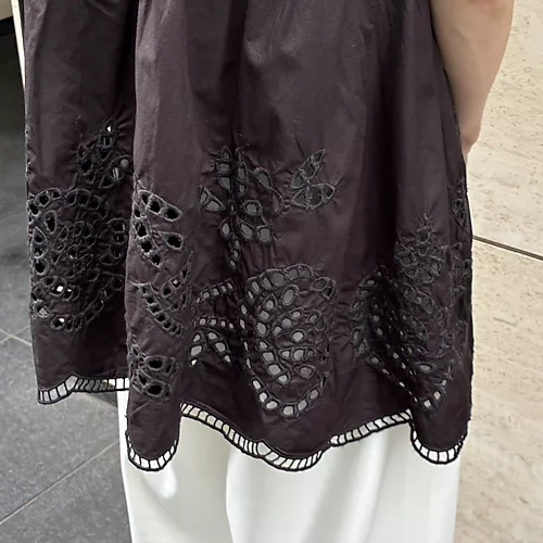 PROTAGONISTA×eclat【別注】スカラップレースブラウス¥24,200