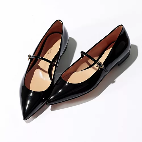 Gianvito Rossiメリージェーンフラットシューズ￥145,200 