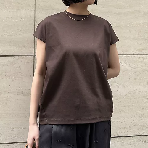 E by eclat接触冷感フレンチスリーブTシャツ