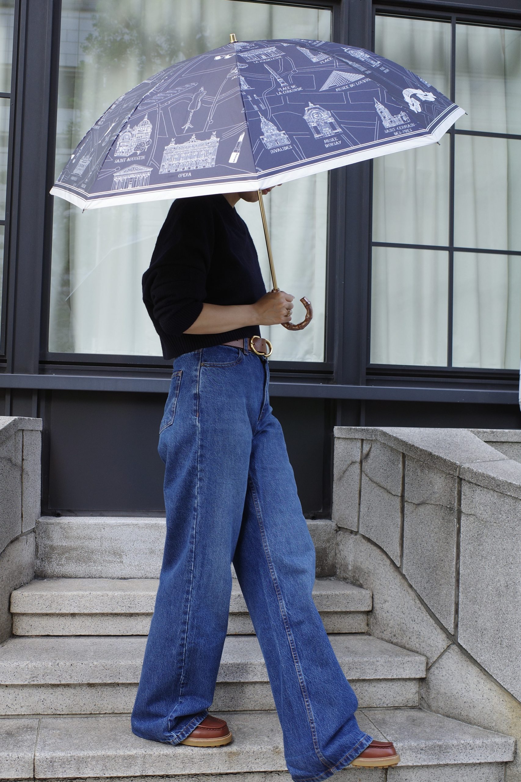 ＼期間限定／いま、話題のブランドaLORS（アロー）から、パリの街並みがモチーフの晴雨兼用傘と、スカーフが登場！【40代ファッション】