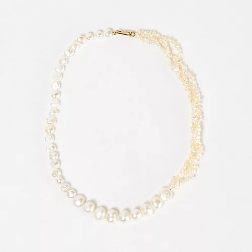 PREEKGRADETION PEARL NECKLACE￥77,000 