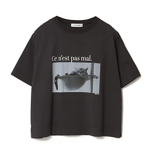 大人のTシャツは、白・黒・グレーがあればいい!