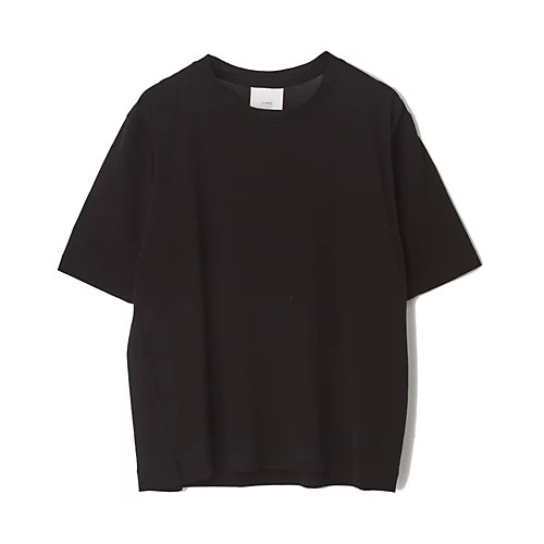 大人のTシャツは、白・黒・グレーがあればいい!