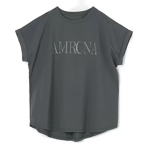 大人のTシャツは、白・黒・グレーがあればいい!