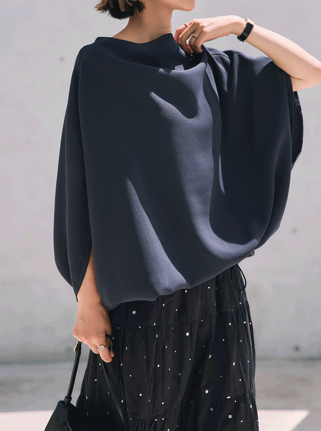 夏の終わりから秋に効く! 大人のための「モノトーン」最新LOOK7