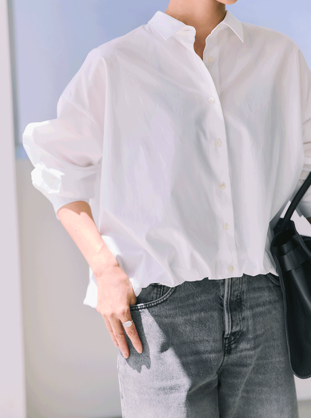 夏の終わりから秋に効く! 大人のための「モノトーン」最新LOOK7