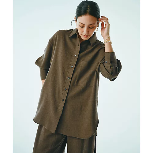 SACRAウールオーバーシャツ¥39,600