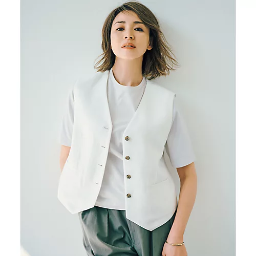 three dots×eclat【戸野塚かおるさん別注】パウダリーコットンTシャツ¥16,500