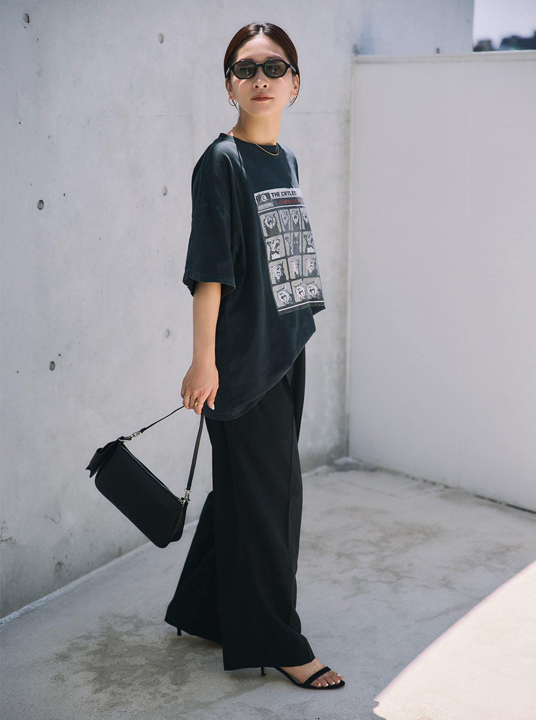 夏の終わりから秋に効く! 大人のための「モノトーン」最新LOOK7