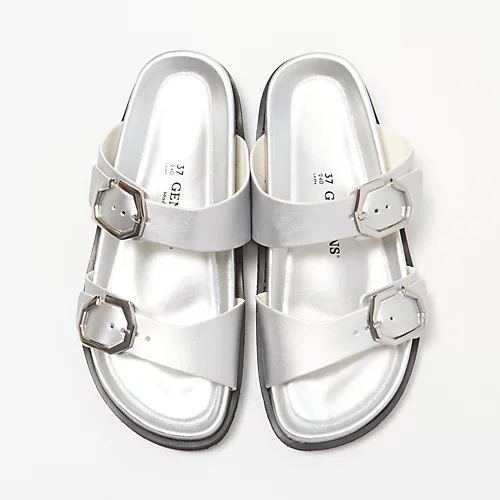 GENUINSGIKA メタリックサンダル¥15,950