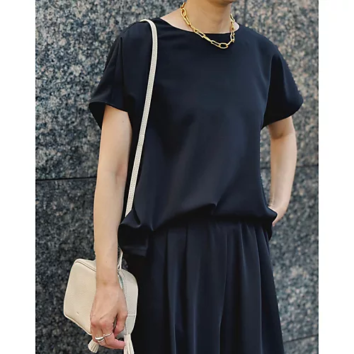 E by eclat【とろみ】コクーンブラウス¥10,890